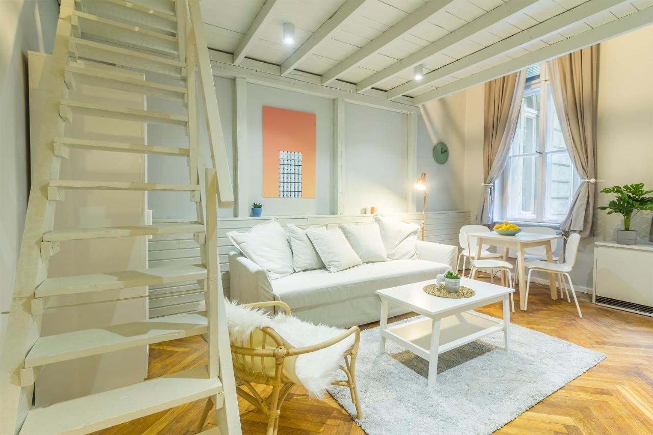 King93 Apartment In Central Budapest. Экстерьер фото